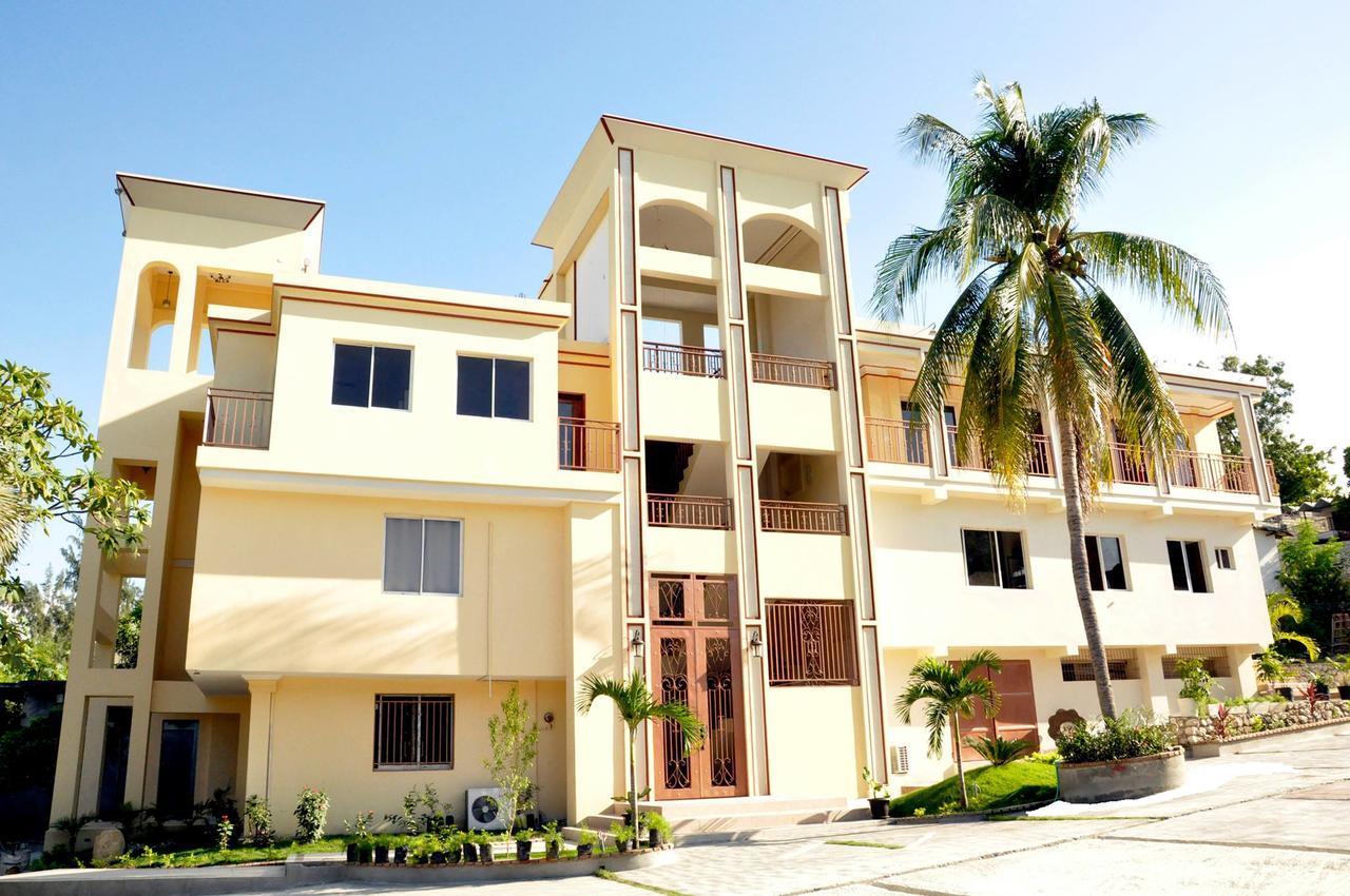 Sams Hotel Port-au-Prince Exterior photo